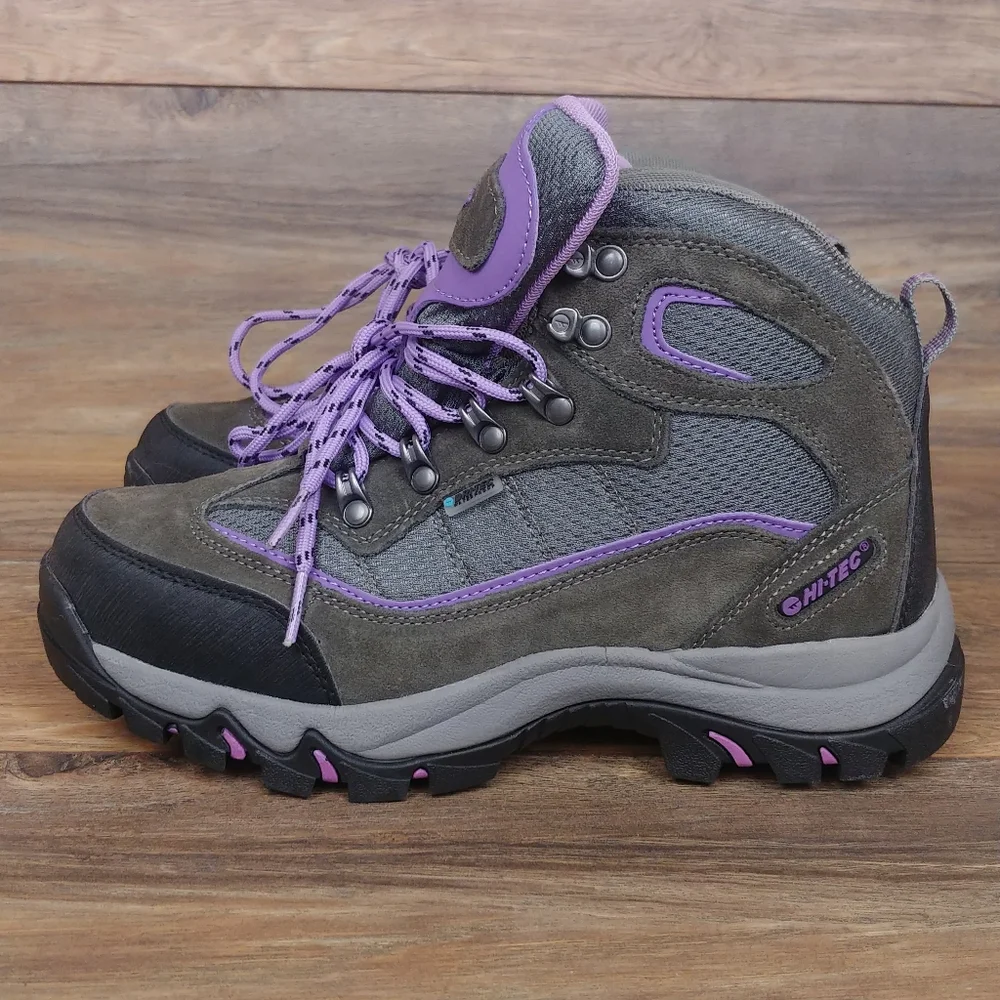NWT Hi-Tec Skamania Waterproof Boots - Picture 4 of 10